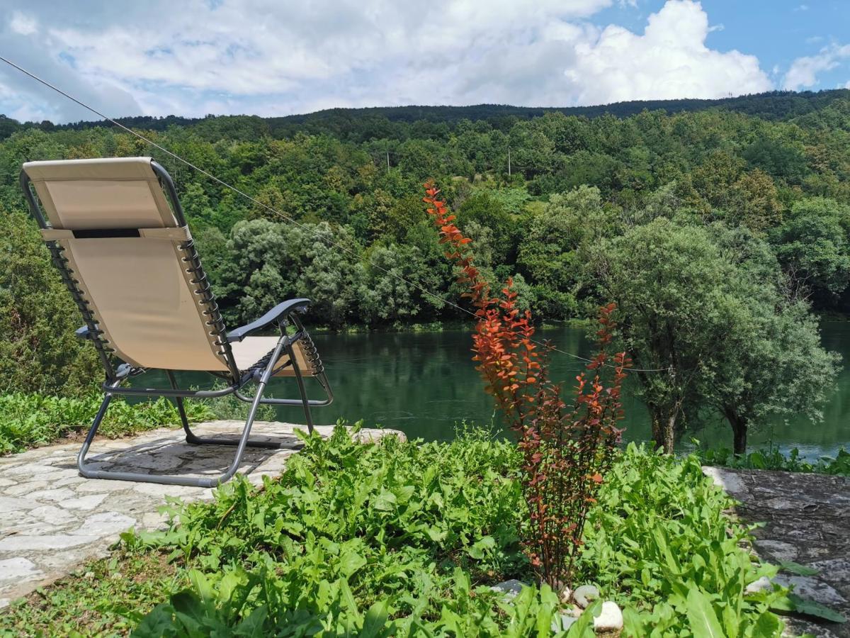 Brvnara Na Obali Reke Drine Villa Beserovina Exterior foto