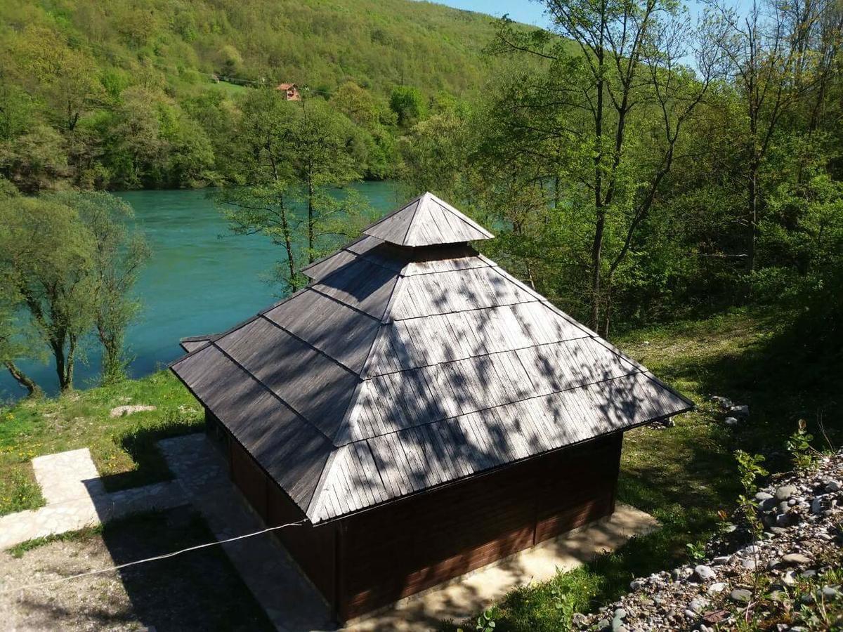 Brvnara Na Obali Reke Drine Villa Beserovina Exterior foto